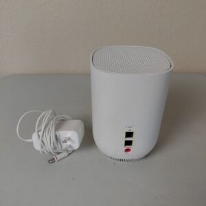 Xfinity Storm-Ready WiFi with Battery Backup In Excellent Condition WNXL11BWL